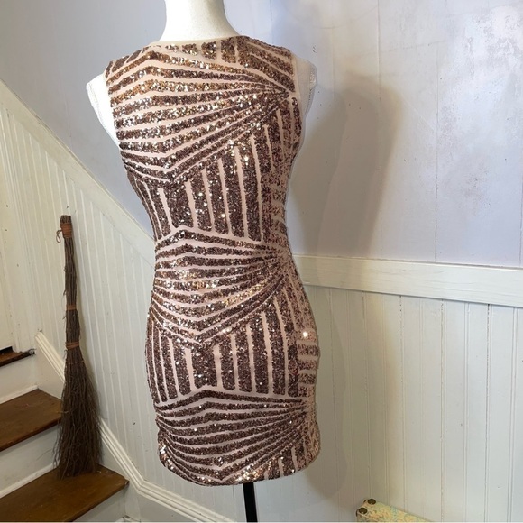 Black Label Gold Sequin Mini Dress – Modern Gatsby Glam | Size Small - Picture 4 of 16